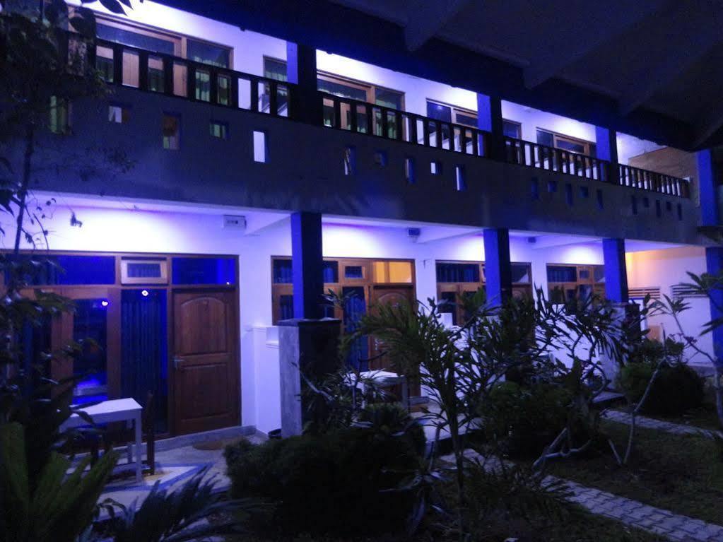 Hotel Aaradhya Mirissa Exterior foto